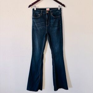 Gianni Bini Women’s Juniors Size 7 Dark Blue Denim Flare Jeans Stretchy